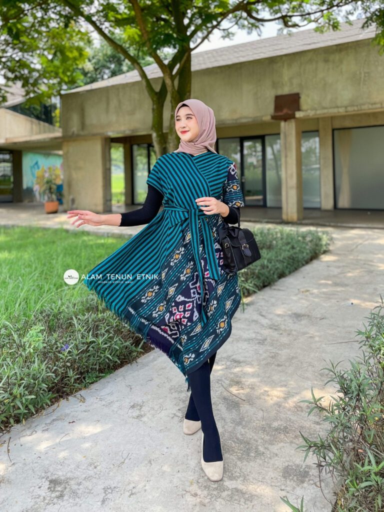 Emira Dress Jade Whisper