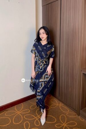 emira-dress-dusk-spiral