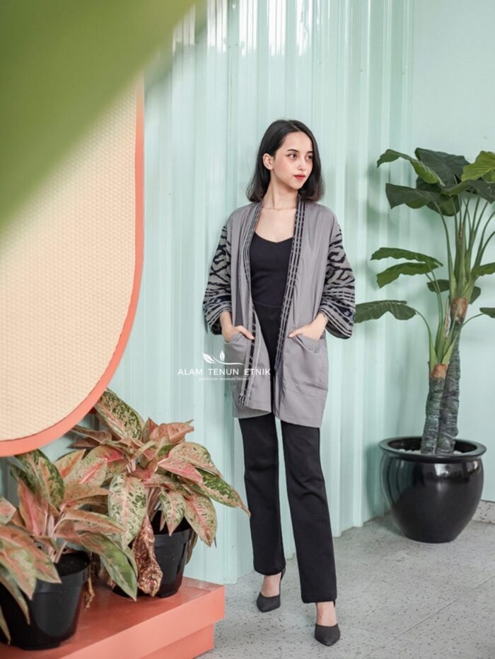 Kimono Steel Shadow