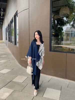 Olivia Outer Midnight White Navy