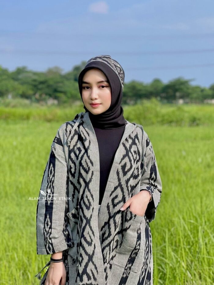 Hoodie Monokrom