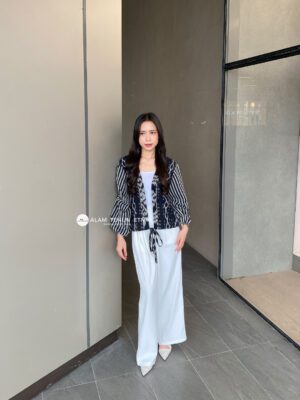 Layla Outer Noir Flora