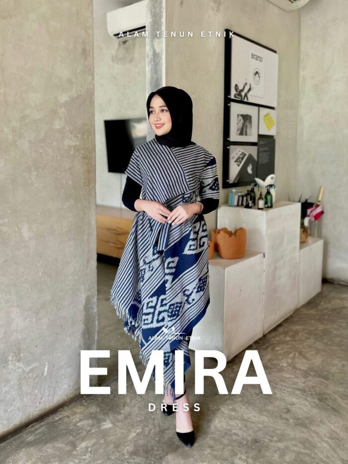 Emira Dress