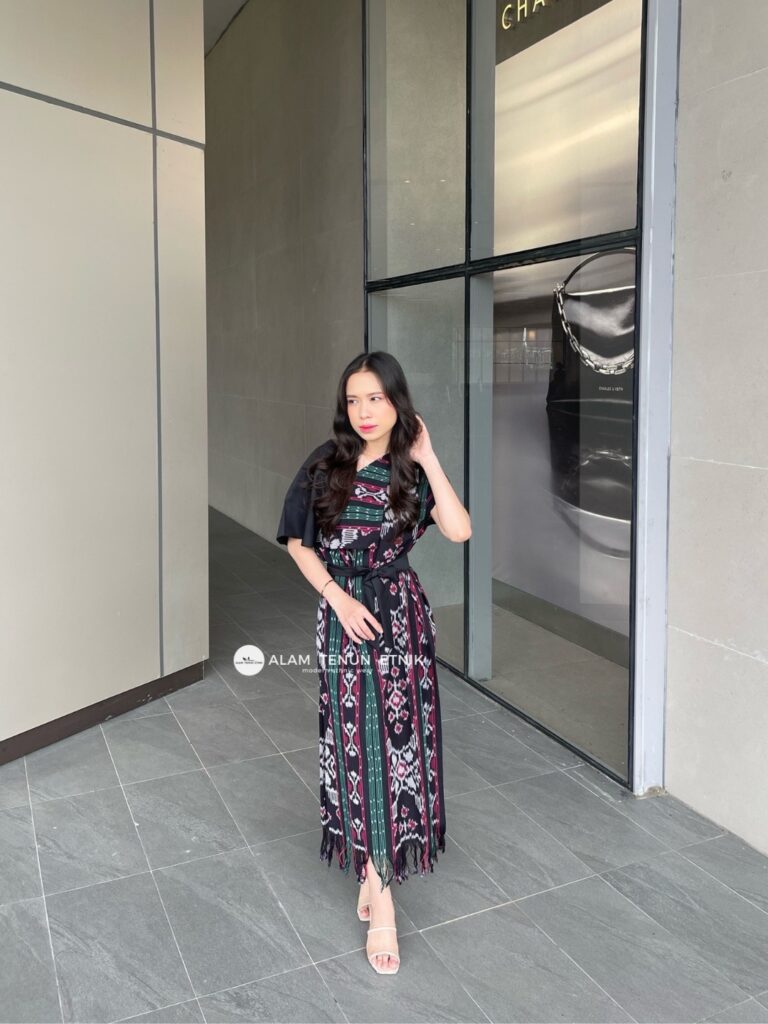 Deana Dress Black Red