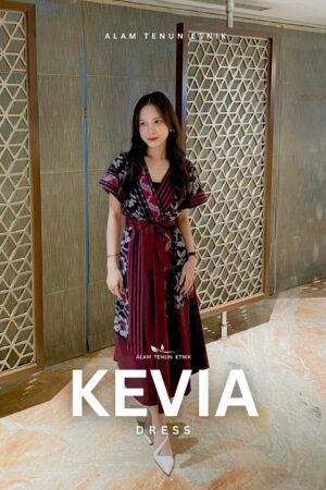 Kevia Dress
