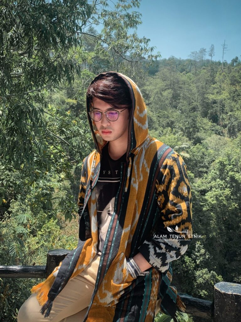 Hoodie Golden Terra Sumba