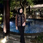 Aruna Blazer Mahogany photo review