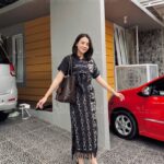 Deana Dress Black Grey Flower photo review