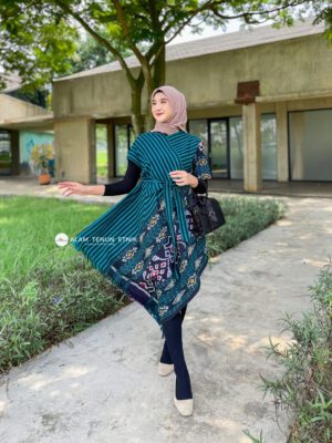 Emira Dress Tosca
