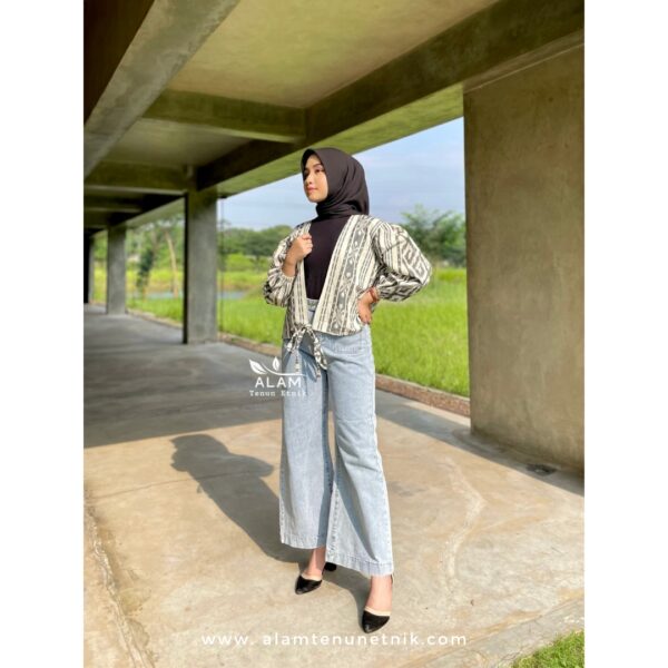 Layla Outer White Grey - Image 5