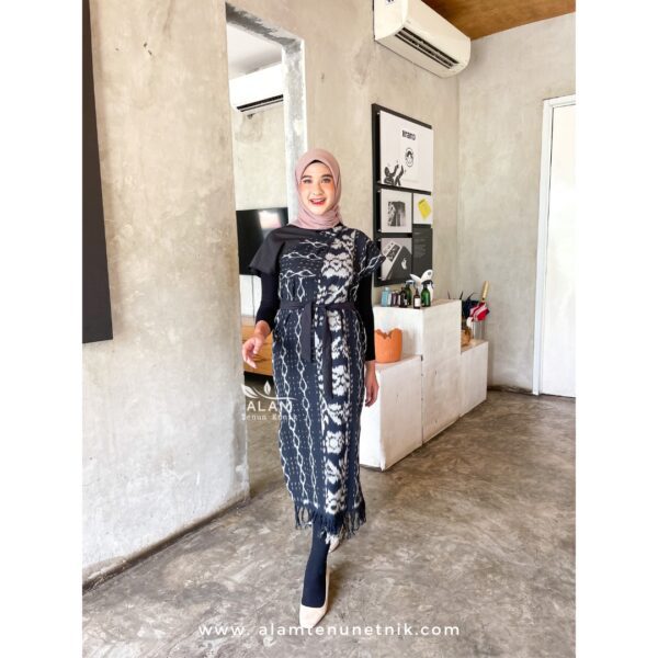 Deana Dress Black Grey Flower