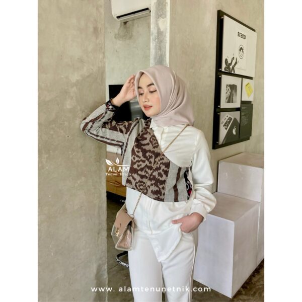 Kirana White Shirt - Mocca Flower - Image 8